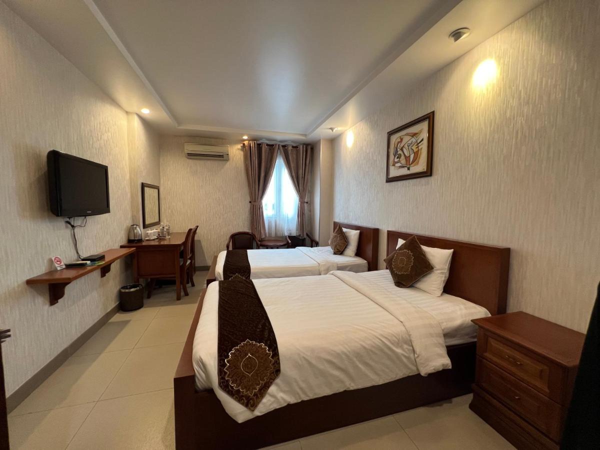 White Lion Hotel Ho Chi Minh City Exterior photo